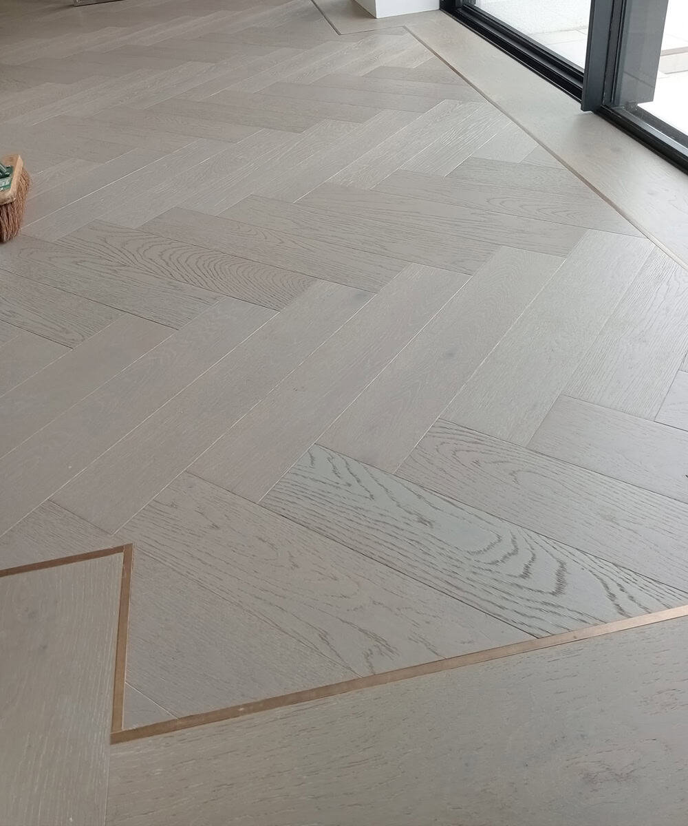 hard floor cleaning Woking, St Johns, Horsell, Knaphill, Bisley, West End, Chobham, Brookwood, Pirbright, Lightwater & Send